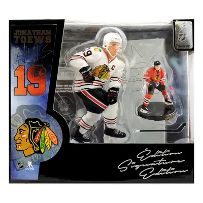 Chicago Blackhawks figúrka Jonathan Toews #19 Chicago Blackhawks Set Box Exclusive