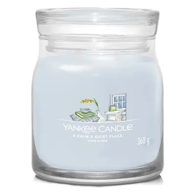 Yankee Candle Aromatická sviečka Signature sklo stredná A Calm & Quiet Place g