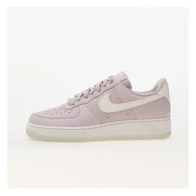 Tenisky Nike W Air Force '07 Next Nature Platinum Violet/ Sail-Coconut Milk-Volt EUR